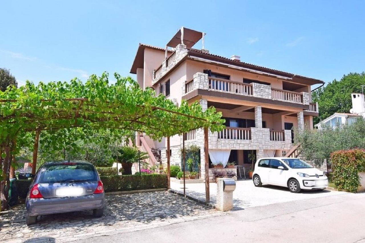 Apartmani Sole Pjescana Uvala Kültér fotó